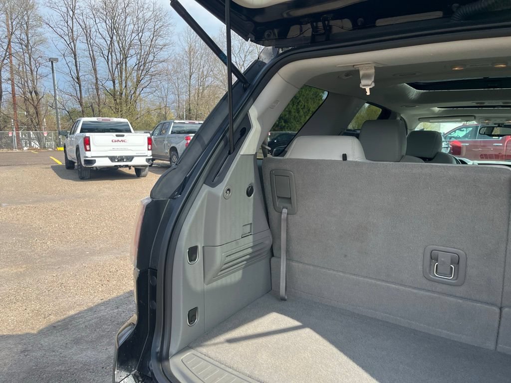 Used 2017 GMC Acadia Limited SLT AWD/4WD image 11