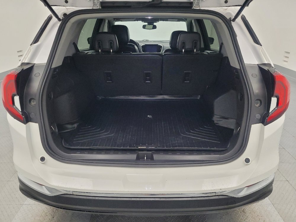 Used 2020 GMC Terrain SLT image 29