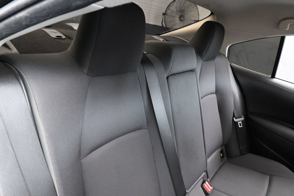 Used 2022 Toyota Corolla LE FWD image 35