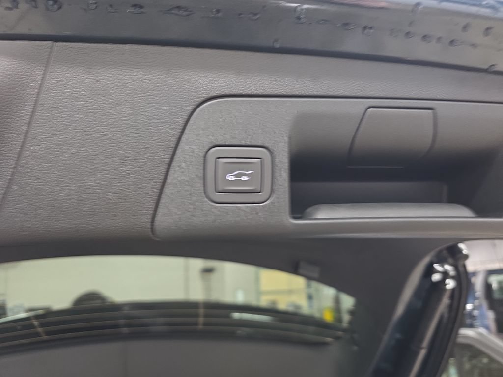 New 2026 Buick Envision Preferred AWD/4WD image 13