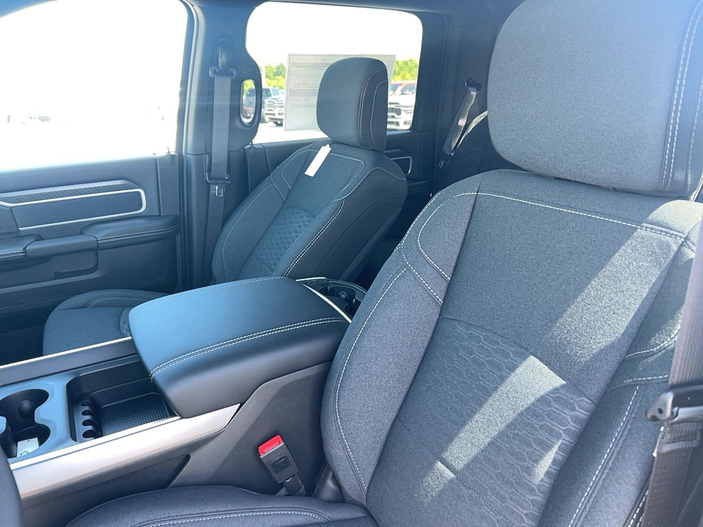 New 2026 RAM 2500 Big Horn AWD/4WD image 12