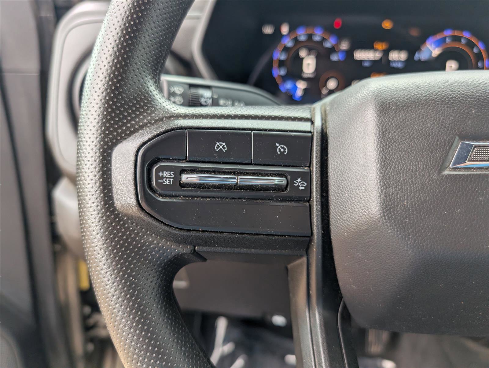 Used 2024 Chevrolet Colorado Trail Boss w/ Advanced Trailering Package image 25