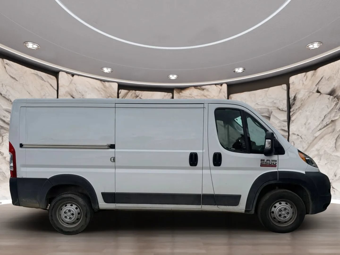 Used 2021 RAM ProMaster 2500 FWD image 4