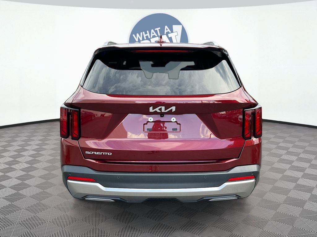 Certified 2025 Kia Sorento S w/ Panoramic Sunroof Package image 7