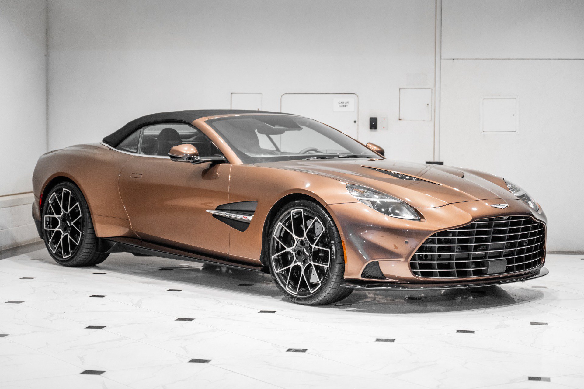 New 2026 Aston Martin Vanquish Convertible RWD image 46