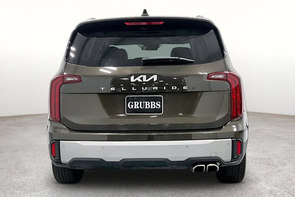 Used 2025 Kia Telluride S FWD image 5