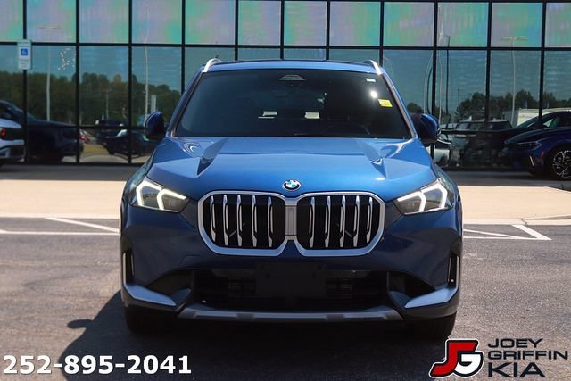 Used 2025 BMW X1 xDrive28i AWD/4WD image 2