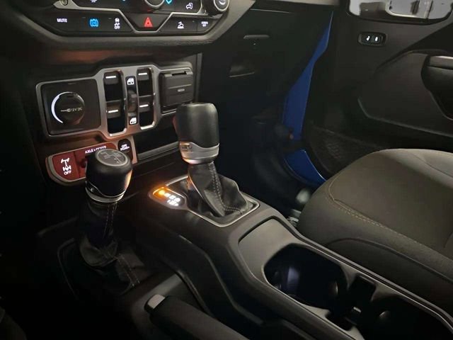 Used 2024 Jeep Wrangler Unlimited image 69