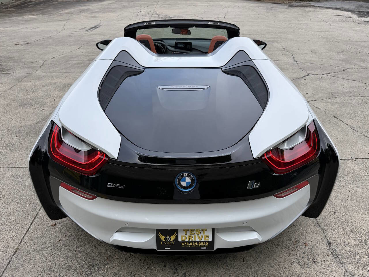 Used 2019 BMW i8 Roadster AWD/4WD image 16