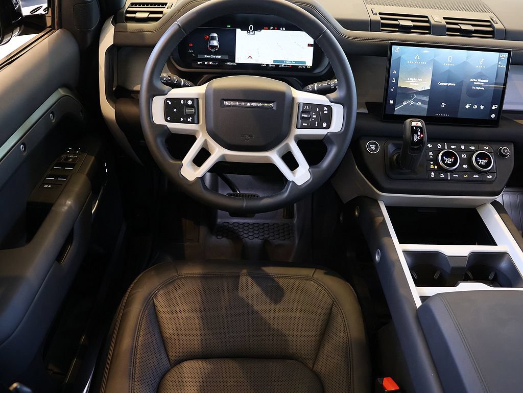 Used 2025 Land Rover Defender 110 S AWD/4WD image 6