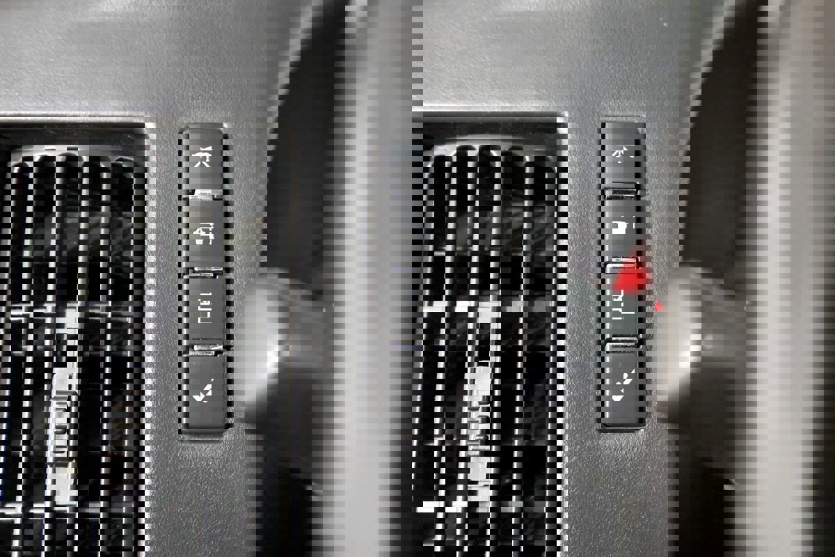 Used 2017 Chevrolet Express 2500 LS RWD image 34