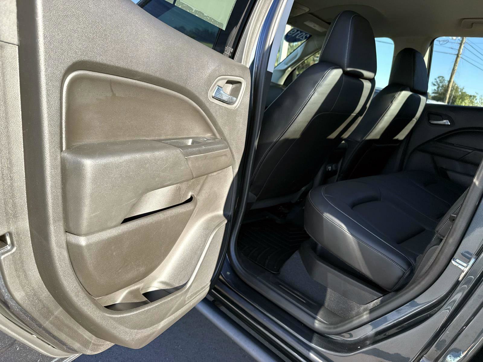 Used 2019 Chevrolet Colorado ZR2 image 13