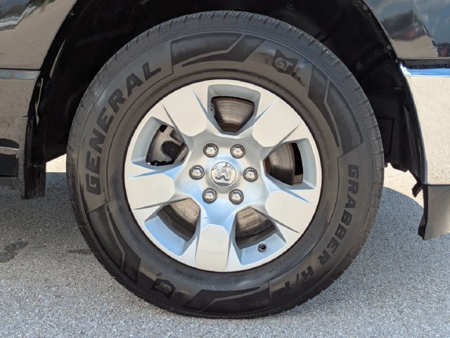 Used 2022 RAM 1500 Big Horn RWD image 13