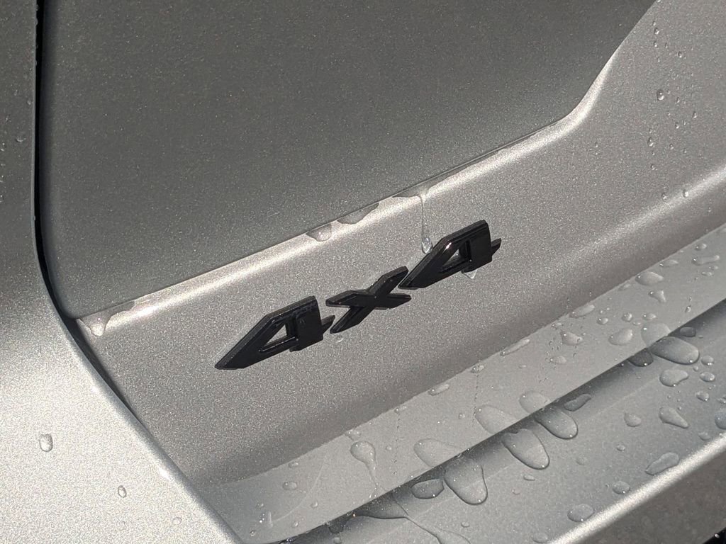 New 2025 Jeep Grand Cherokee Limited w/ Black Appearance Package image 12