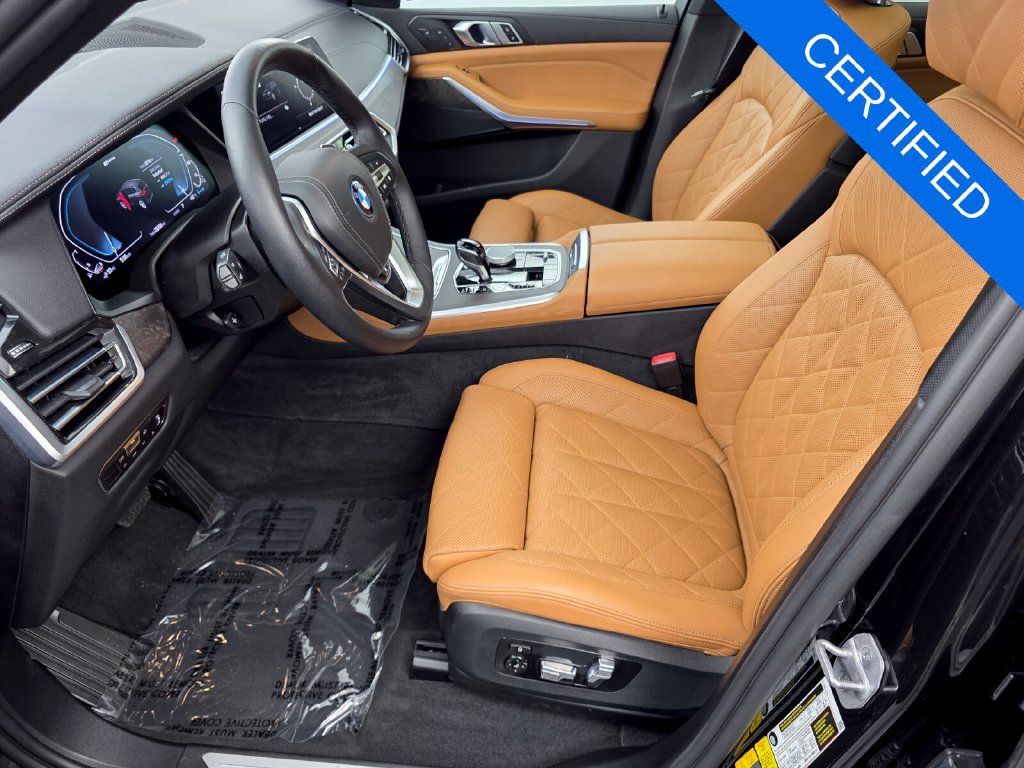 Certified 2023 BMW X5 xDrive45e w/ Luxury Seating Package AWD/4WD image 9