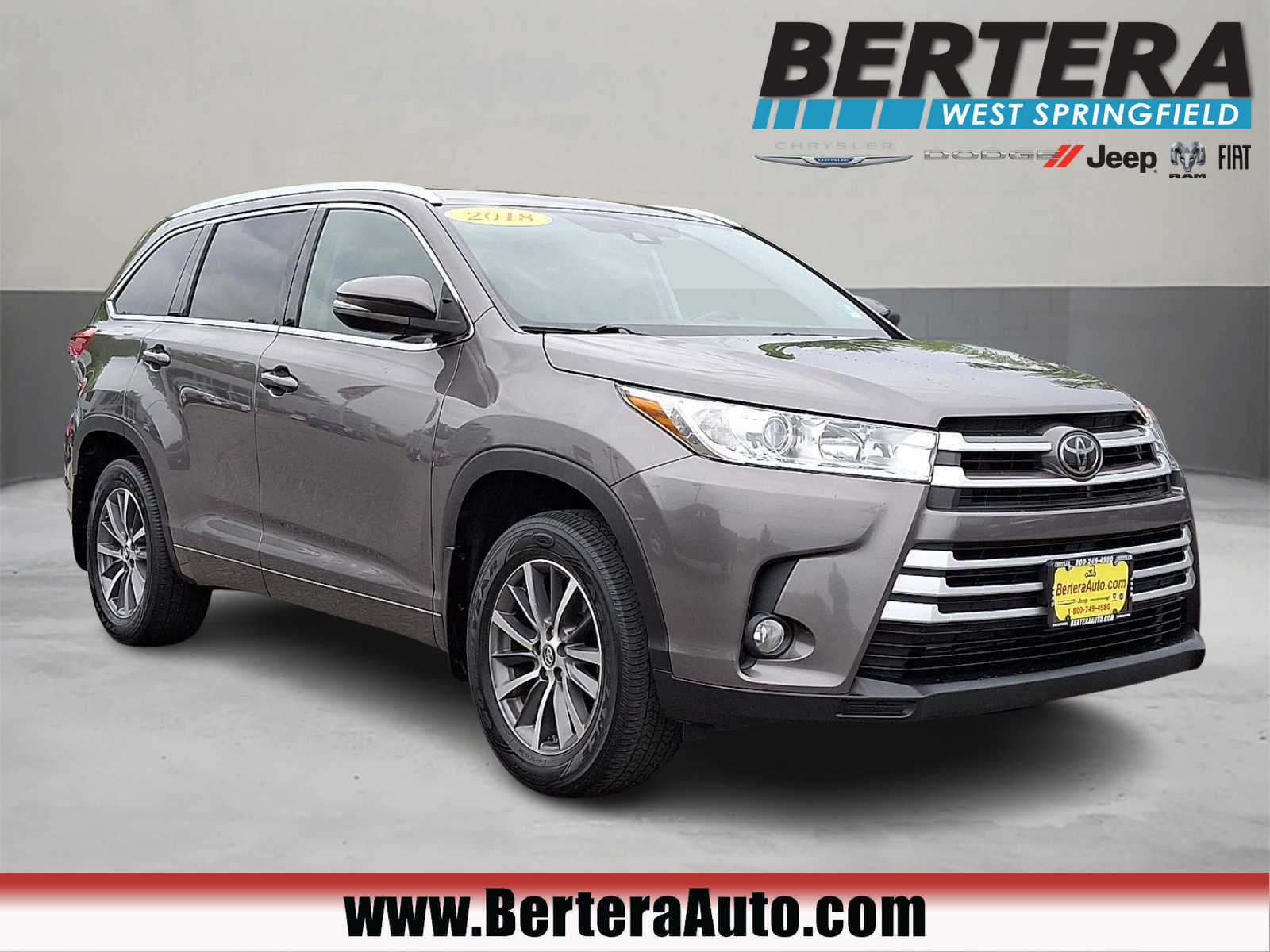 Used 2018 Toyota Highlander XLE AWD/4WD video 1