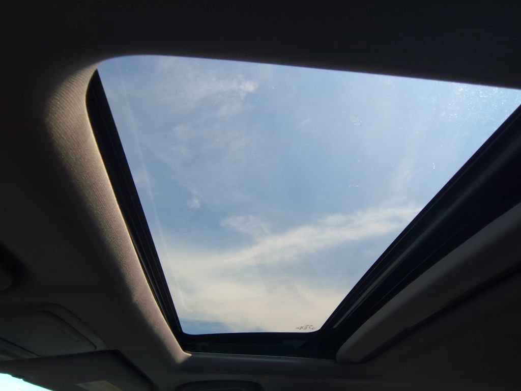 Used 2022 Honda CR-V Touring image 36