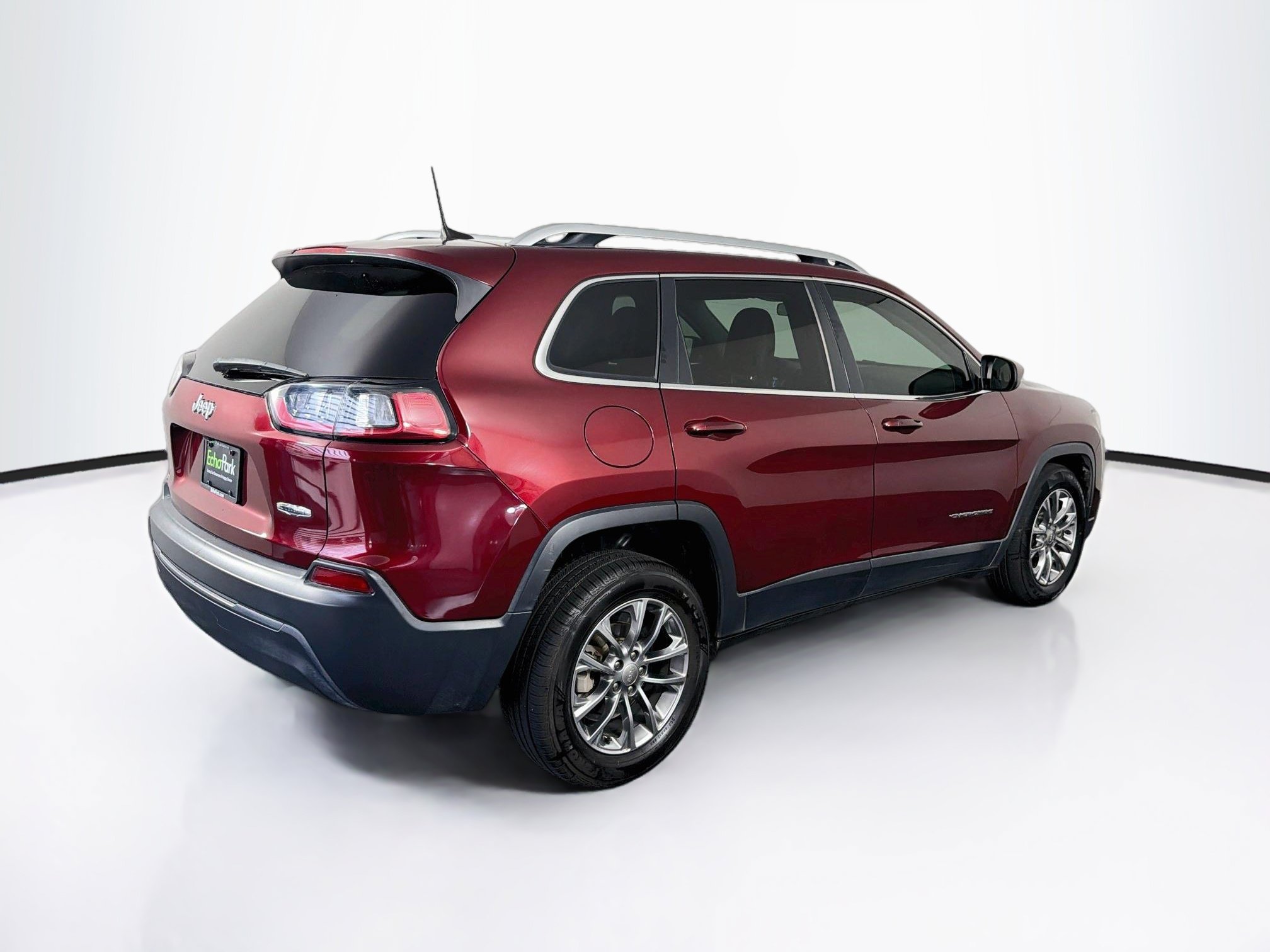 Used 2019 Jeep Cherokee Latitude Plus FWD image 9