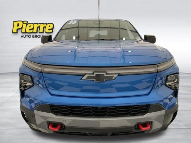 Used 2026 Chevrolet Silverado EV Trail Boss AWD/4WD image 9