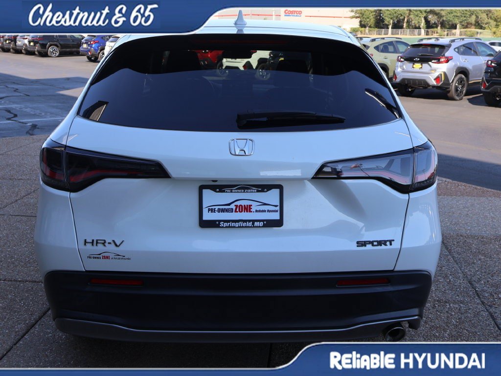 Used 2023 Honda HR-V Sport image 5
