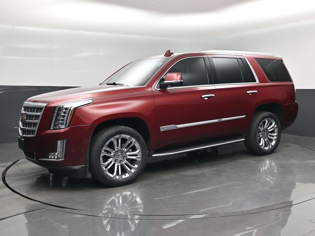 Used 2019 Cadillac Escalade Luxury w/ LPO, Radiant Package AWD/4WD image 9