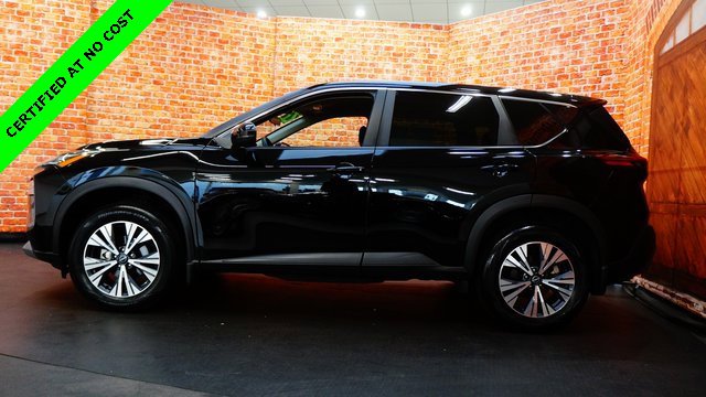 Used 2022 Nissan Rogue SV image 4
