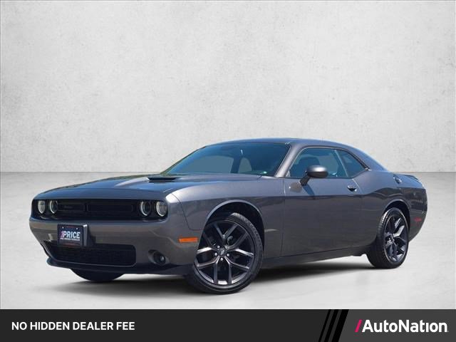Used 2020 Dodge Challenger SXT w/ Blacktop Package RWD image 1