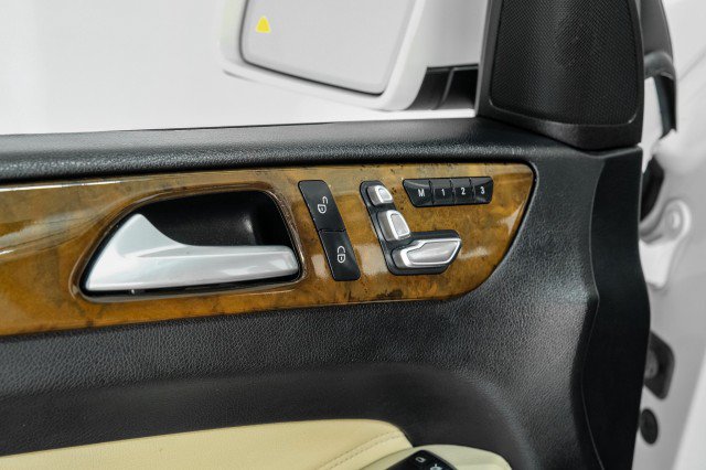 Used 2018 Mercedes-Benz GLS 450 4MATIC image 46