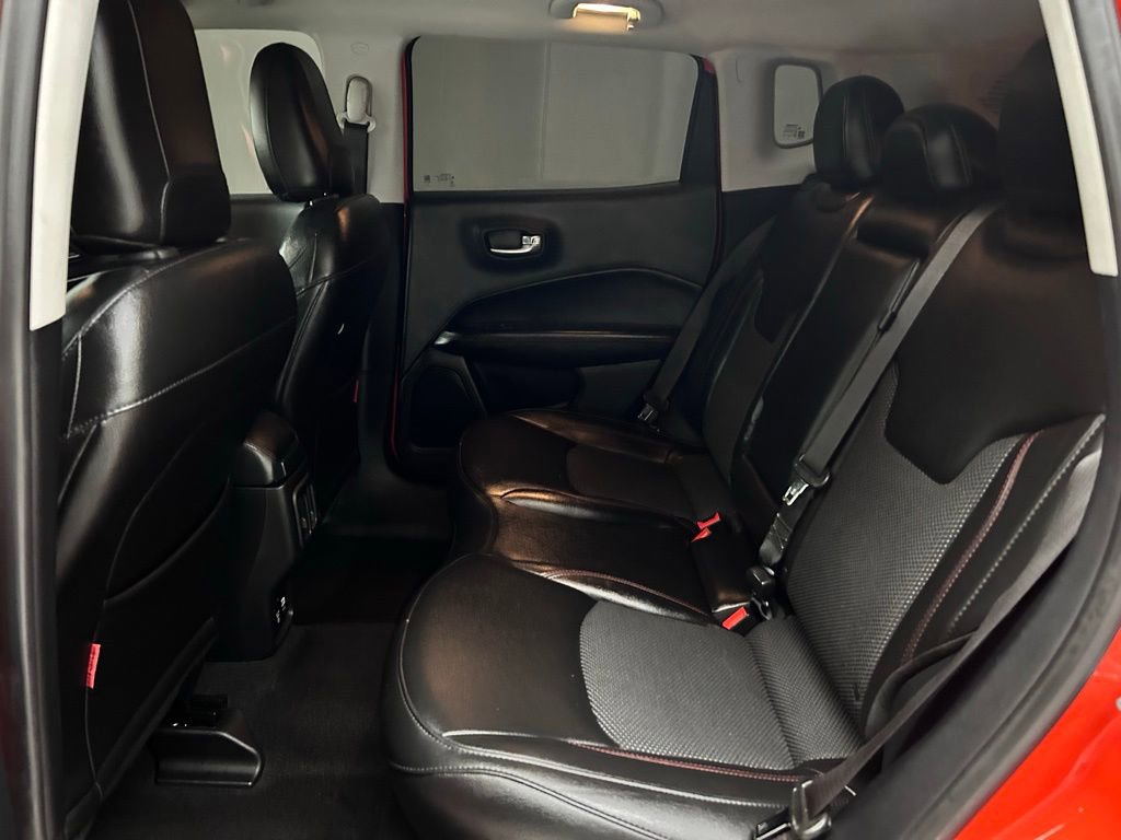 Used 2021 Jeep Compass Trailhawk w/ Convenience Group image 12