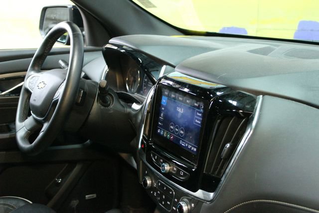 Used 2023 Chevrolet Traverse Premier AWD/4WD image 10