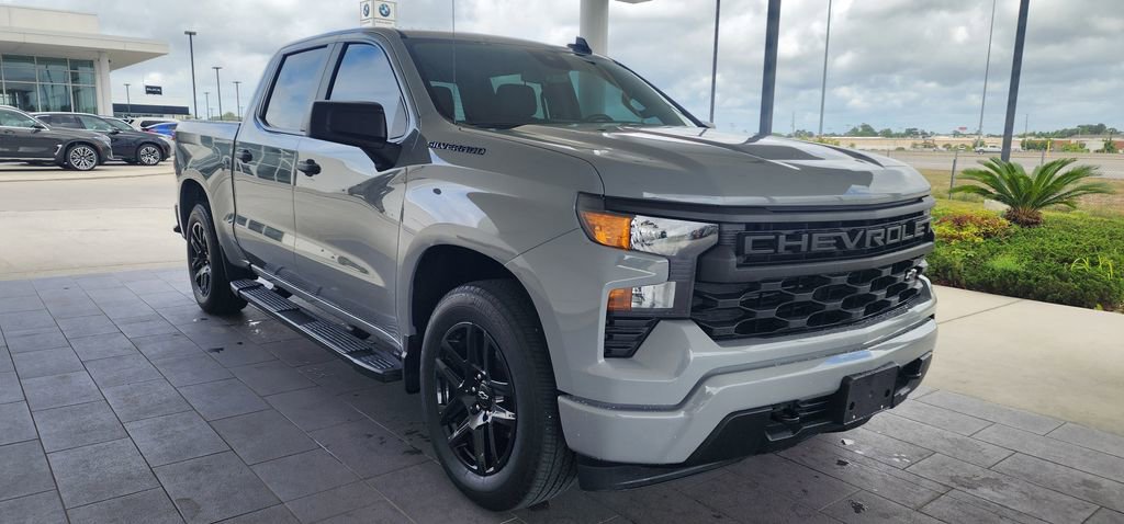 Used 2024 Chevrolet Silverado 1500 Custom w/ LPO, Dark Essentials Package RWD image 6