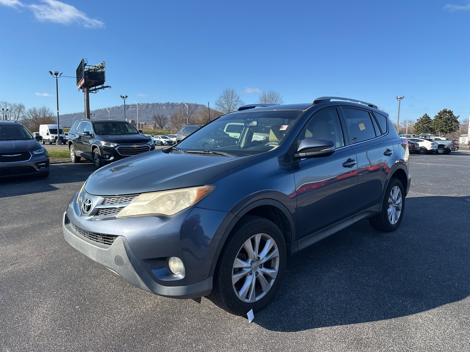 Used 2013 Toyota RAV4 Limited image 1