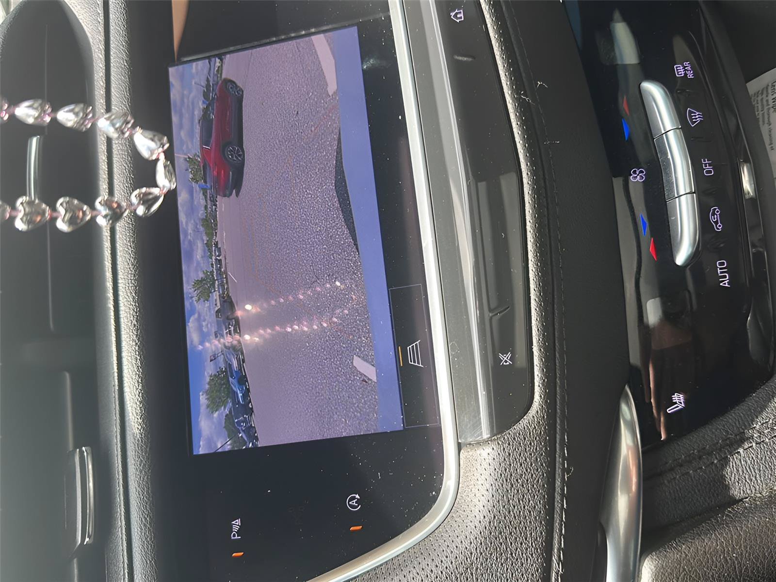 Certified 2022 Cadillac XT5 Premium Luxury w/ LPO, Floor Liner Package AWD/4WD image 29
