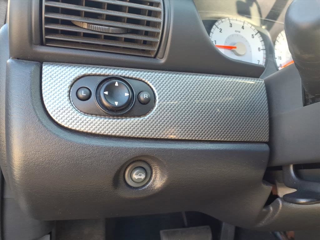 Used 2006 Chrysler Sebring GTC w/ Security Group image 16