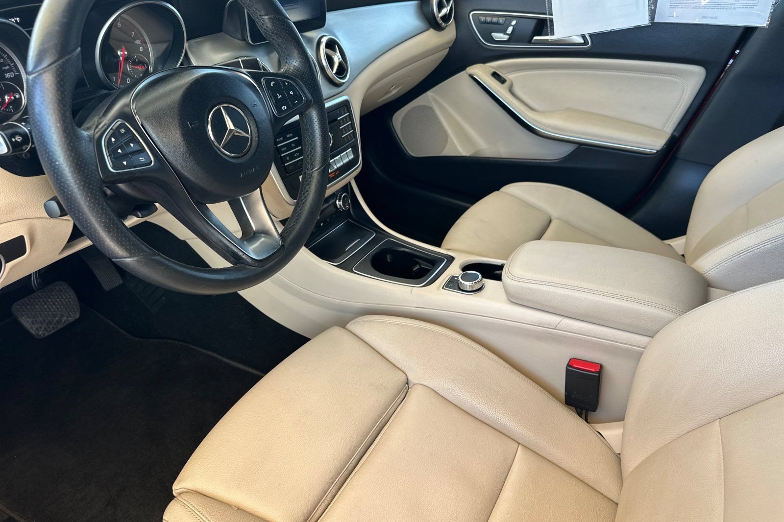 Used 2017 Mercedes-Benz CLA 250 image 10