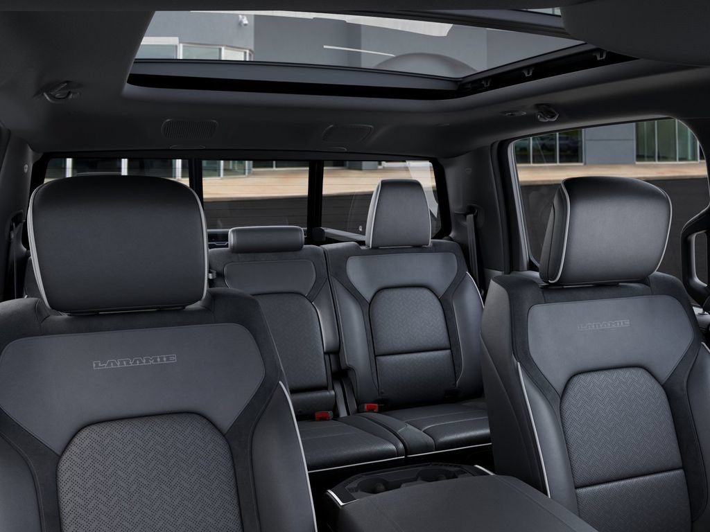 New 2026 RAM 1500 Laramie AWD/4WD image 26