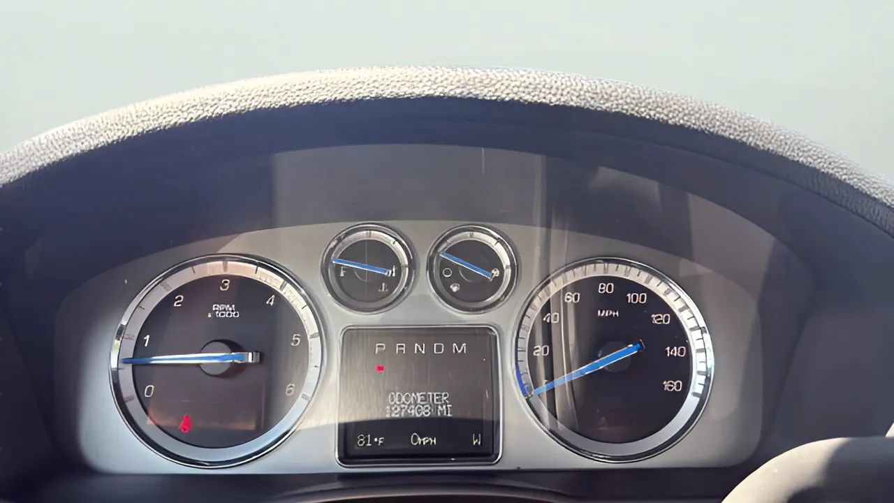 Used 2012 Cadillac Escalade EXT Premium AWD/4WD image 20