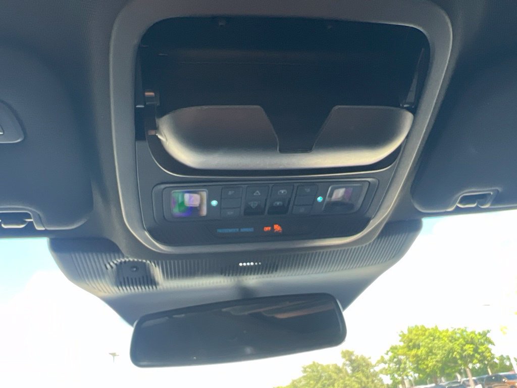 Used 2025 Ford Explorer ST AWD/4WD image 56