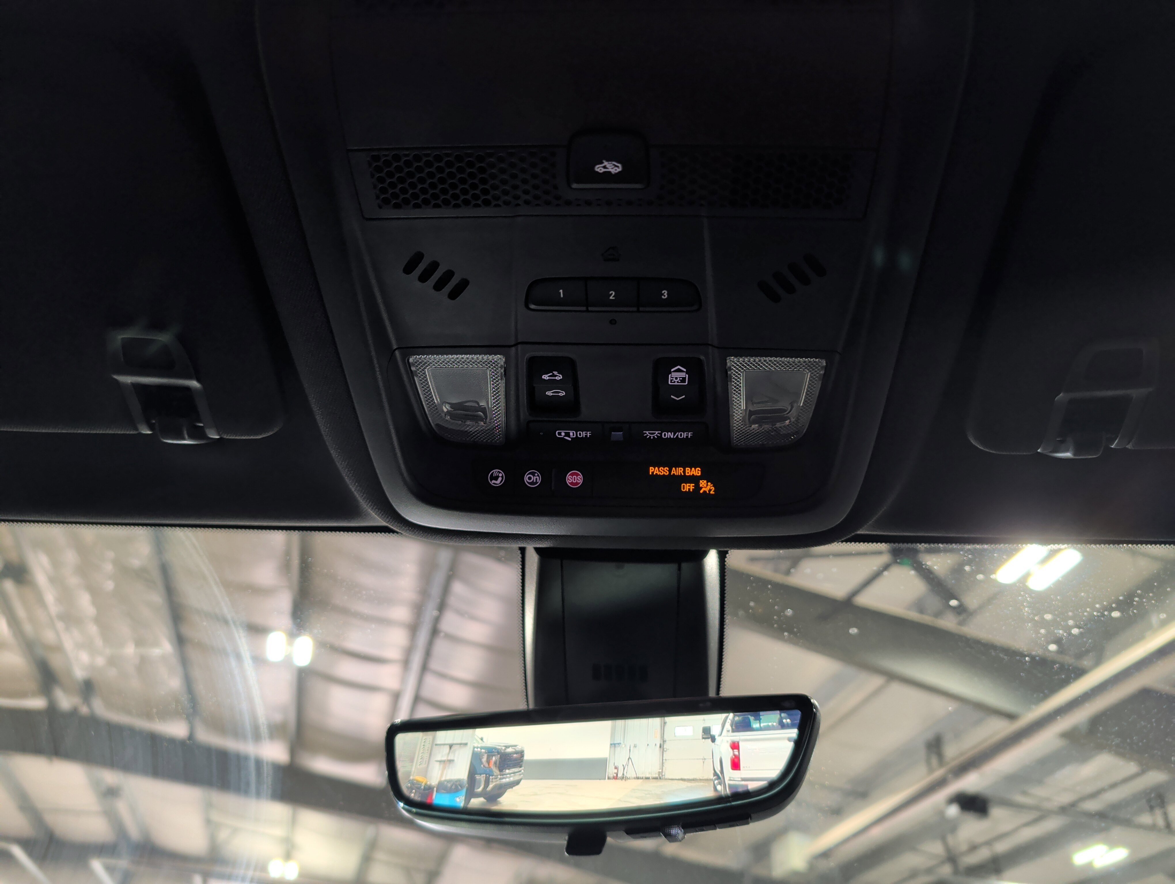 Used 2020 Cadillac XT6 Premium Luxury AWD/4WD image 13