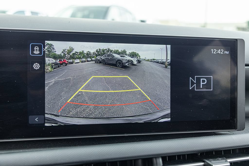 Certified 2026 Hyundai Tucson SE FWD image 17