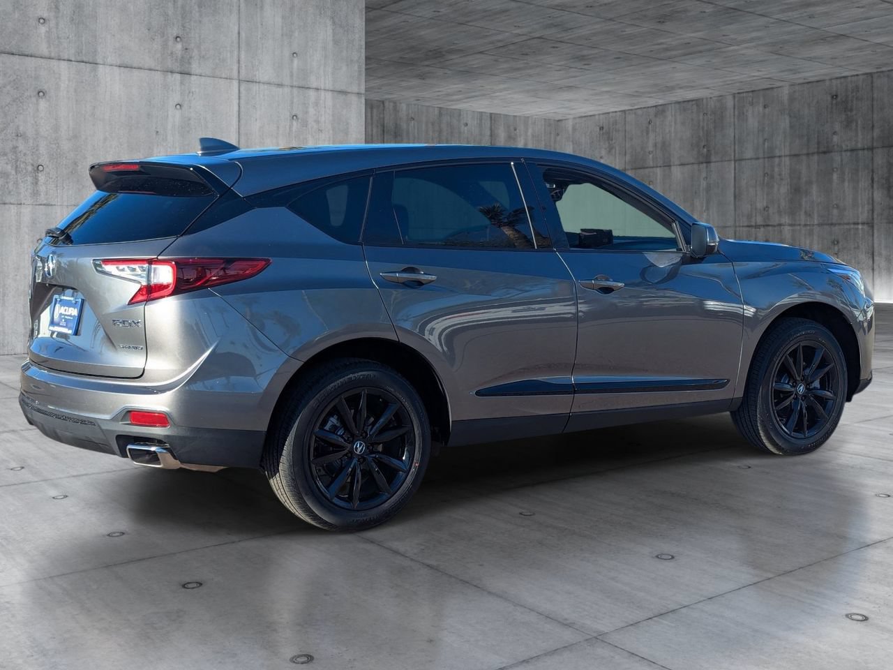New 2026 Acura RDX SH-AWD image 5