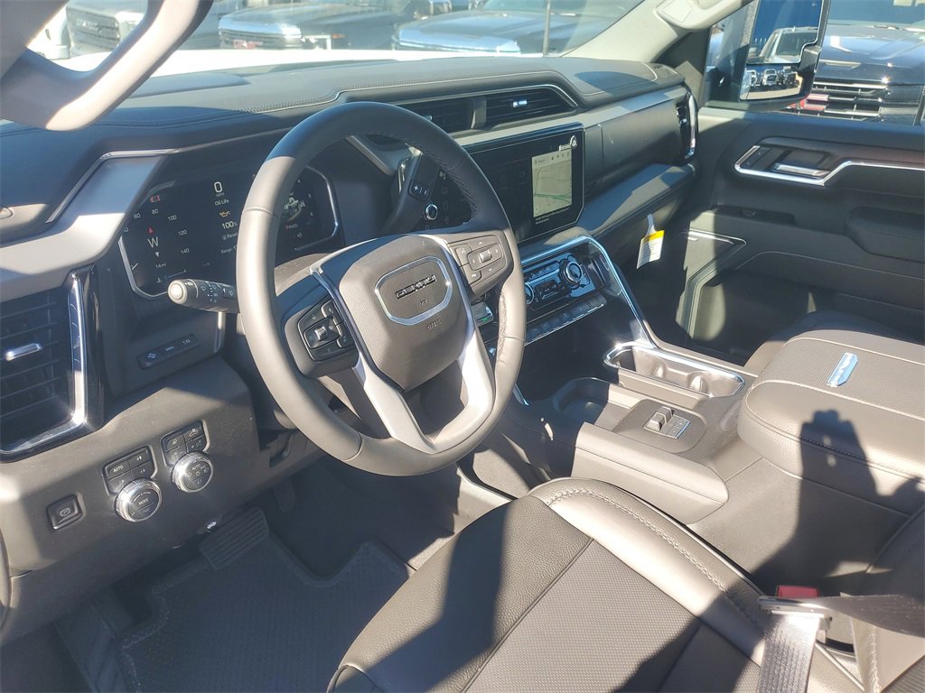 New 2026 GMC Sierra 2500 Denali w/ Denali Reserve Package image 9