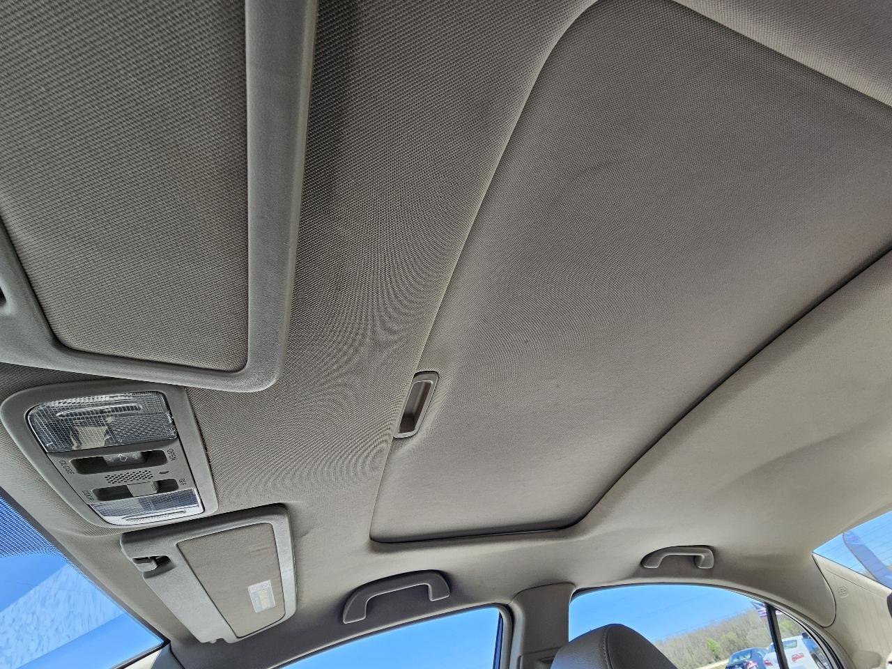 Used 2010 Honda Civic EX-L image 58