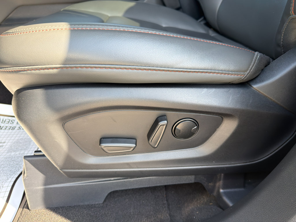 Certified 2025 Ford Explorer Active w/ Active Comfort Package RWD image 23