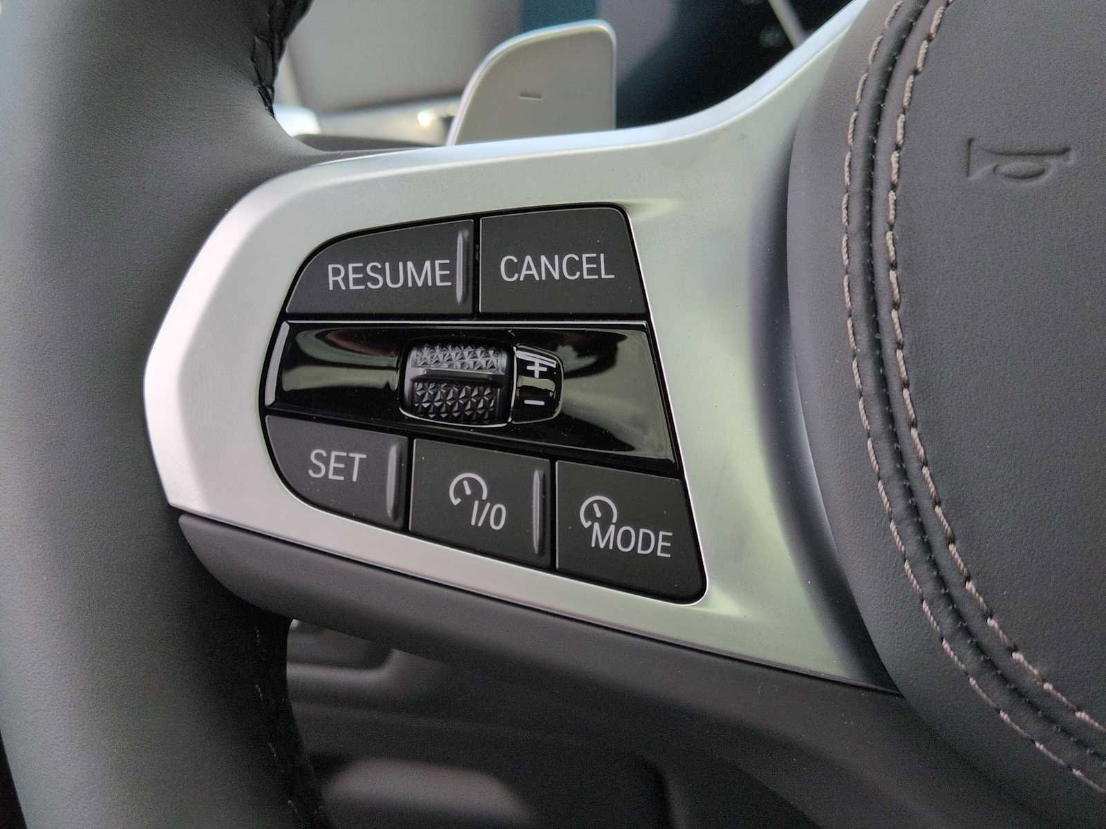 New 2026 BMW X6 xDrive40i w/ Premium Package image 26