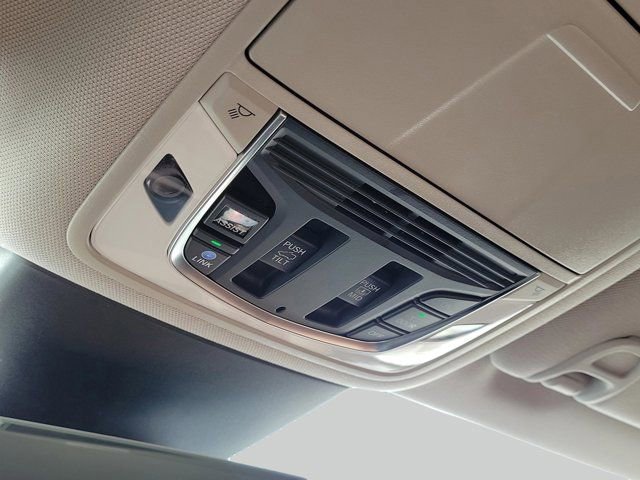 Used 2023 Acura MDX FWD w/ Technology Package image 30