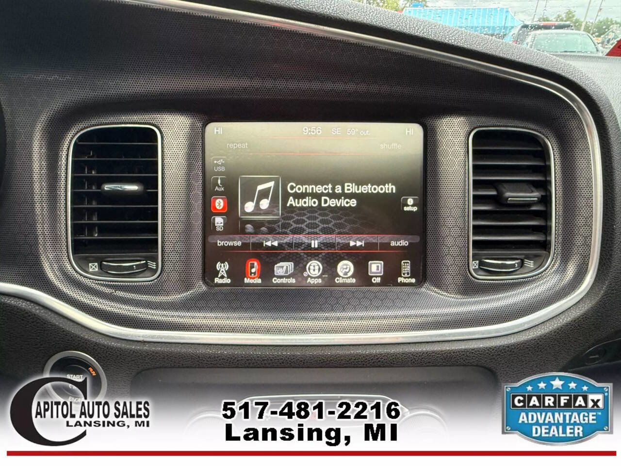 Used 2015 Dodge Charger SXT image 22