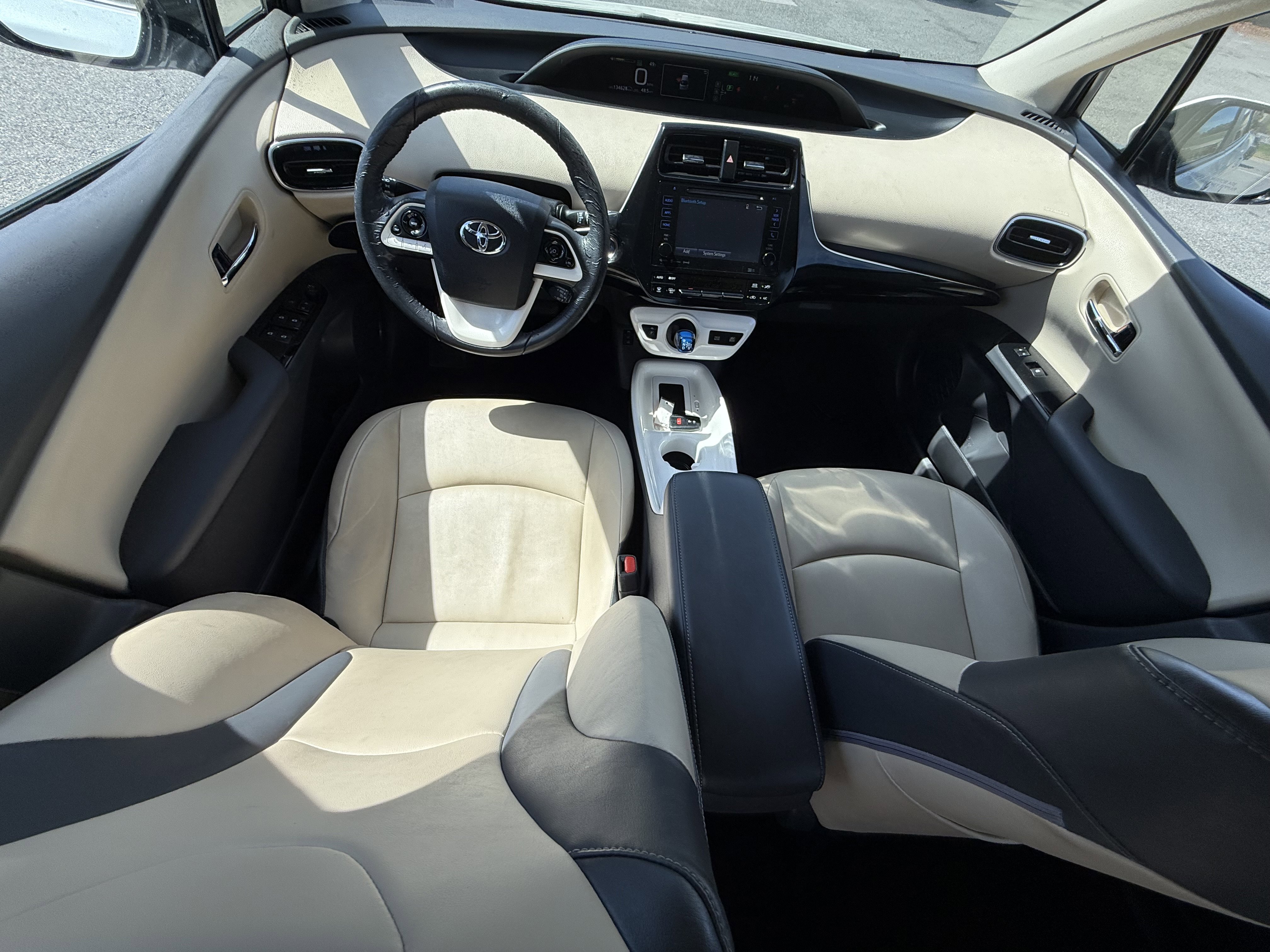 Used 2016 Toyota Prius Four Touring FWD image 14