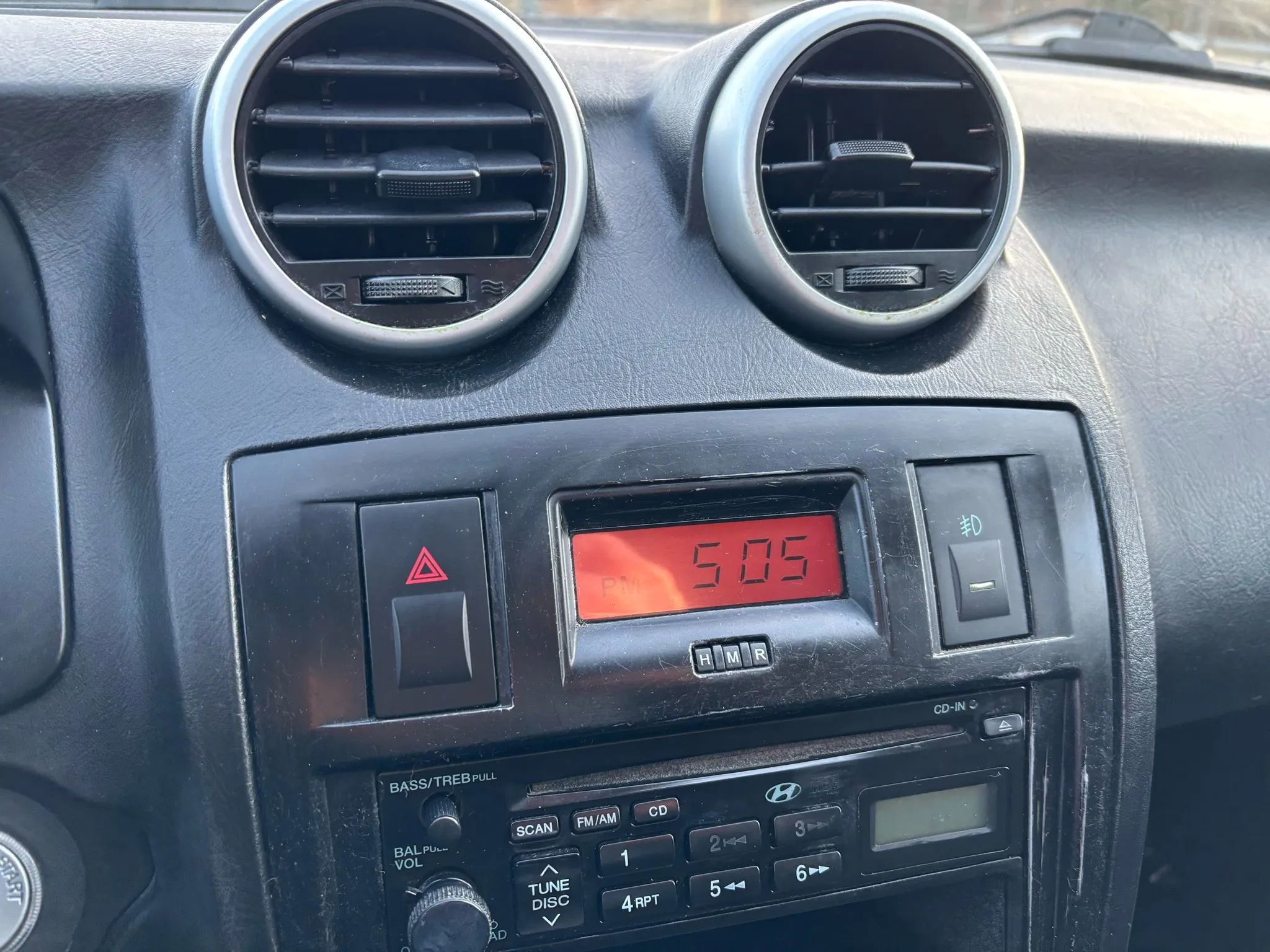 Used 2006 Hyundai Tiburon GS image 23