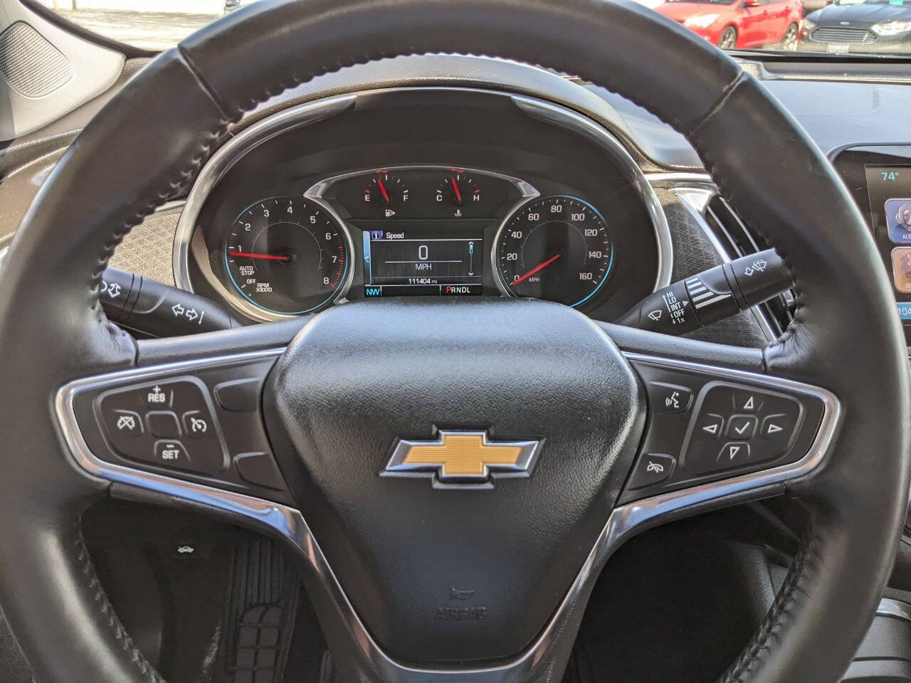 Used 2016 Chevrolet Malibu LT FWD image 18